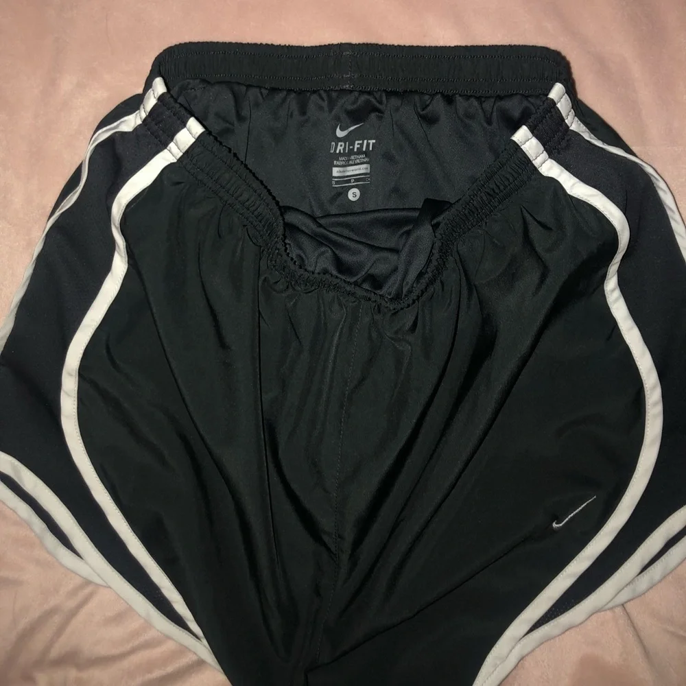 Nike Tempo Running Shorts - Picture 3 of 5